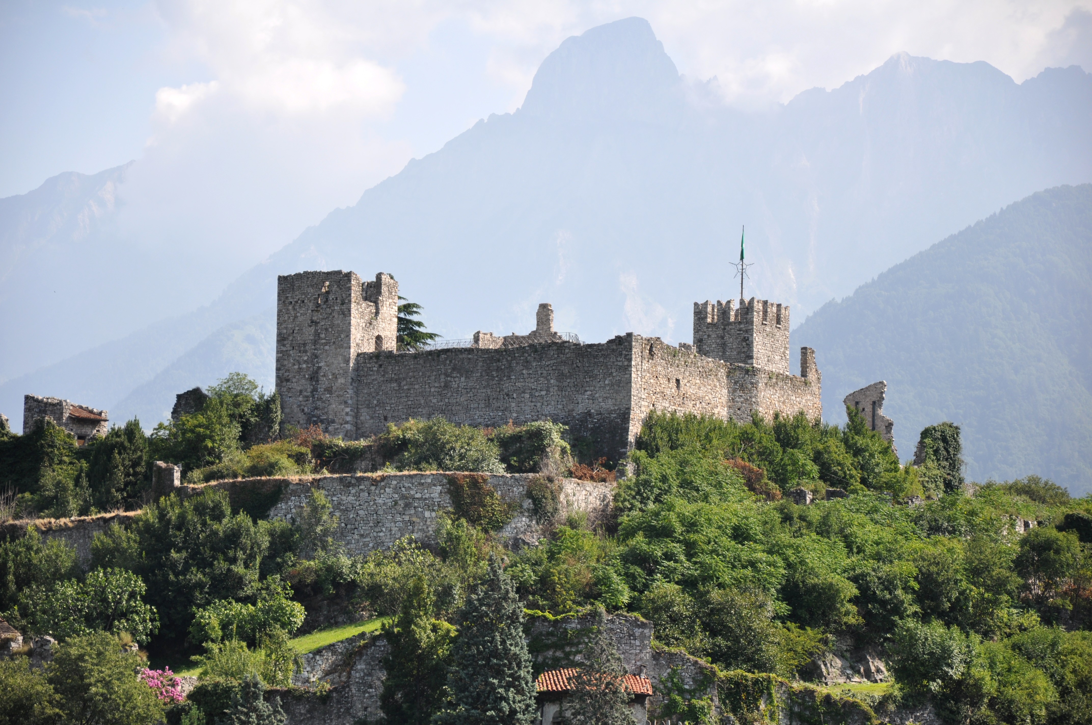 Immagine del luogo Il castello di Breno